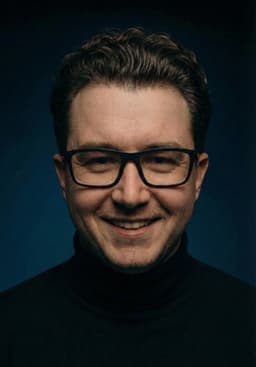 Денис Косолапов